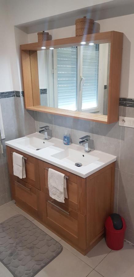 Chambre Le Mans Avec Salle De Bain Privee Екстериор снимка